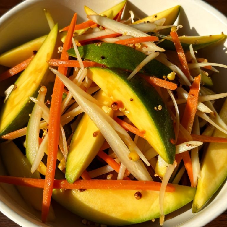 Thai Mango Green Papaya Salad