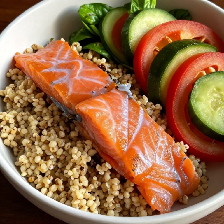 smoked salmon quinoa breakfast bowls