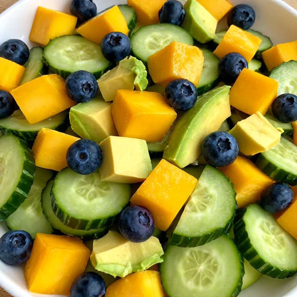 Fresh Mango Cucumber Salad
