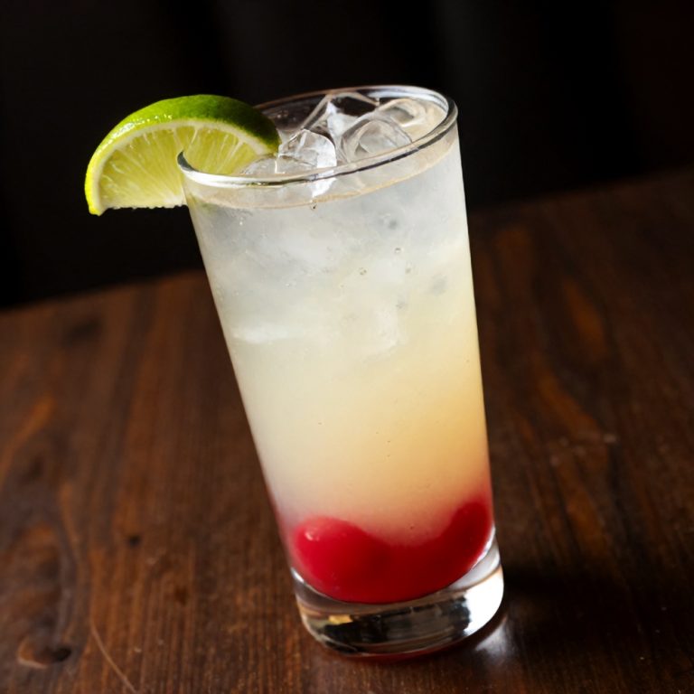 refreshing cherry limeade