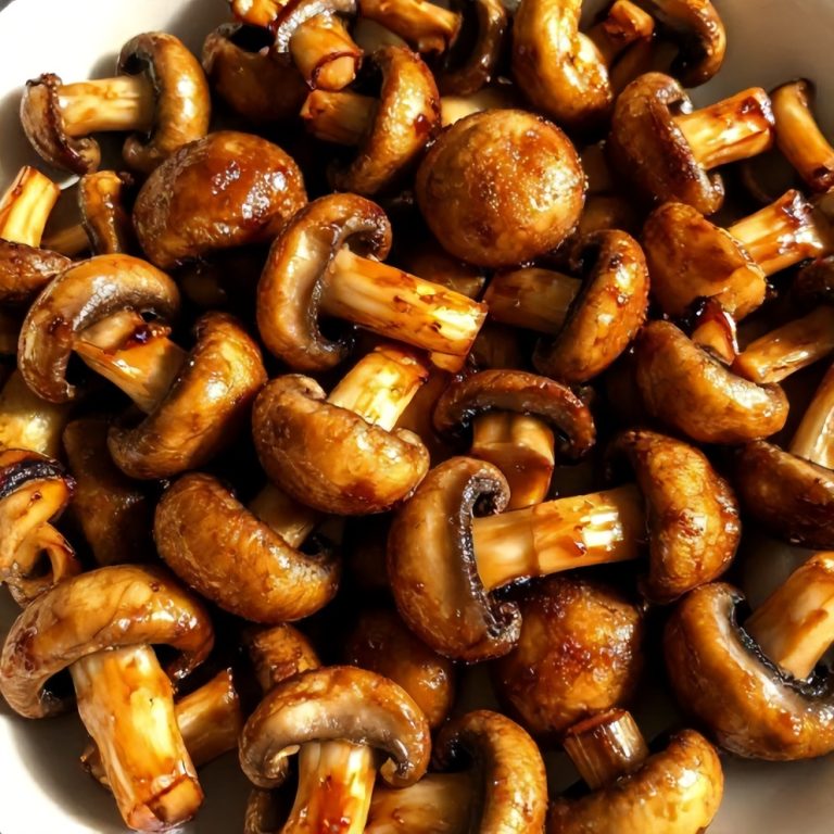 Easy Balsamic Roasted Garlic Mushrooms
